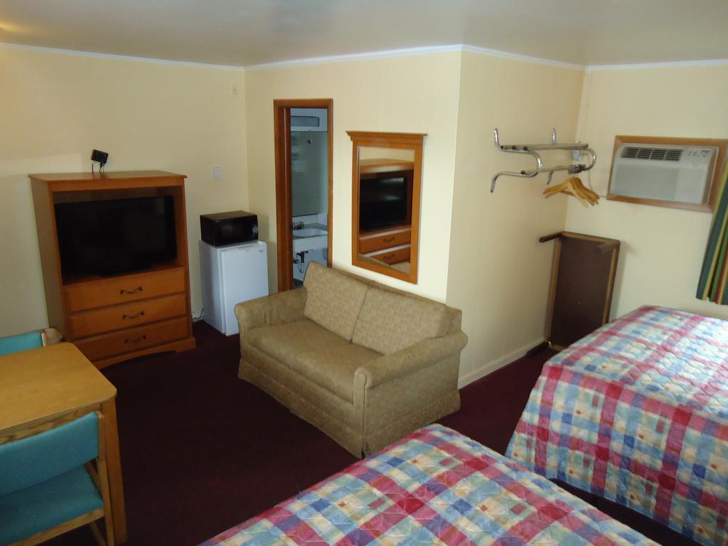 Tower Motel Green Bay Kamer foto