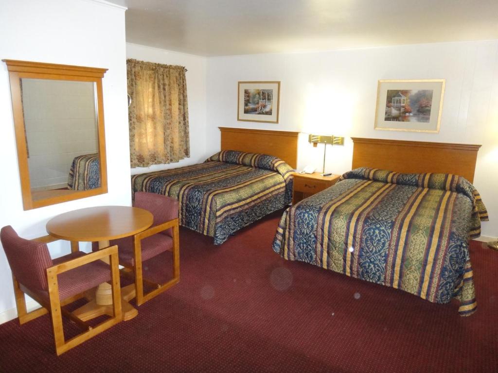 Tower Motel Green Bay Buitenkant foto